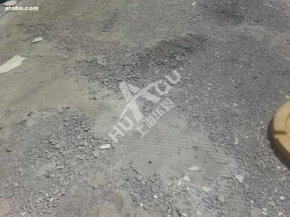 华谨修补砂浆改变了停车场路面修补的难题